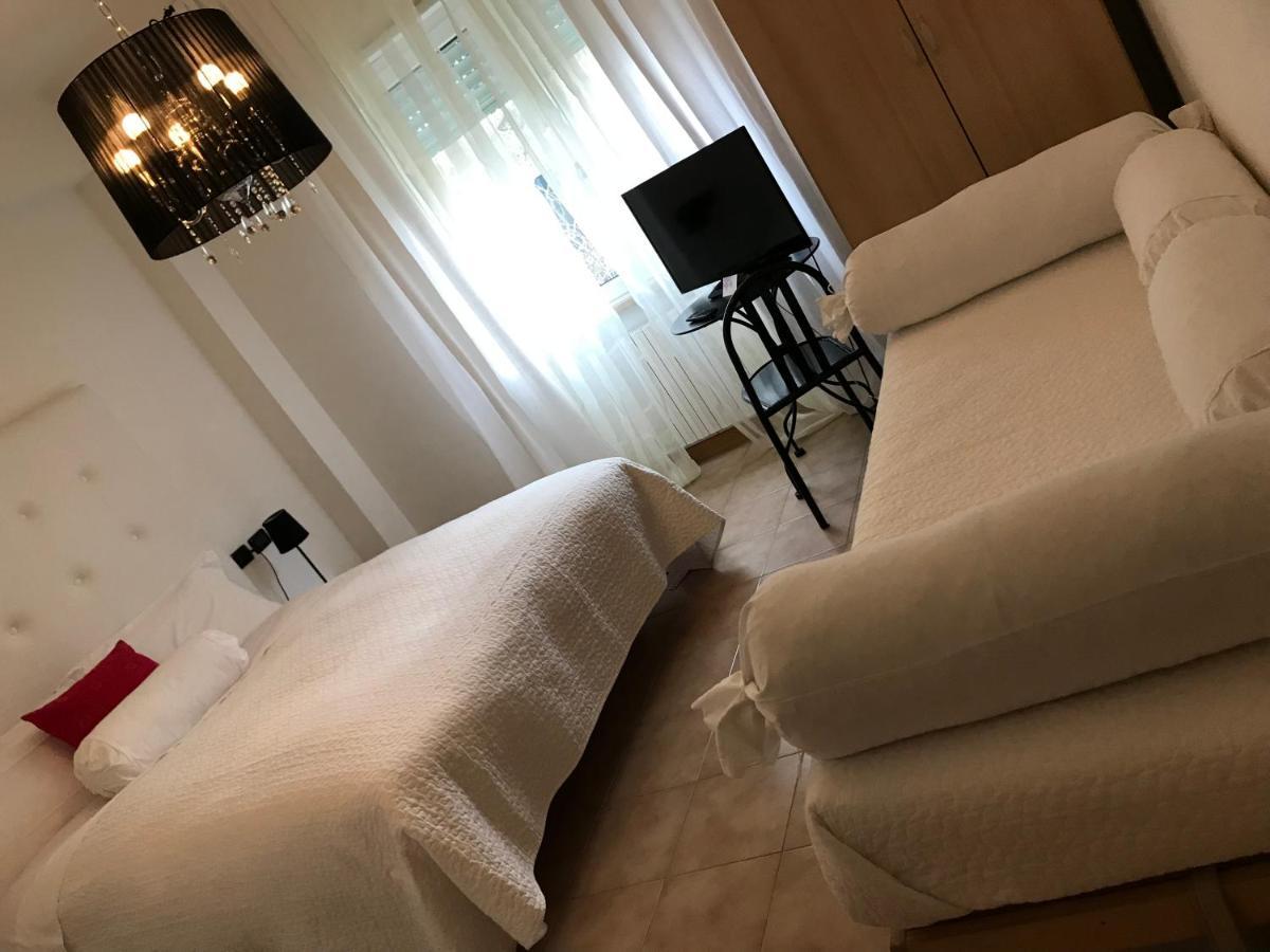 Ascoli Bonjour B&B & Apartments Parcheggio Privato & Giardino Ascoli Piceno Dış mekan fotoğraf